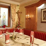 Goldener Stern Отель Абтенау