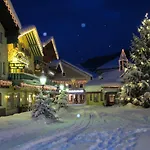 Goldener Stern 4*