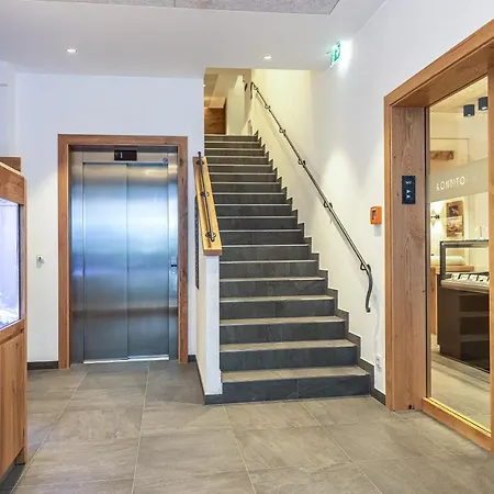 Goldener Stern 4*