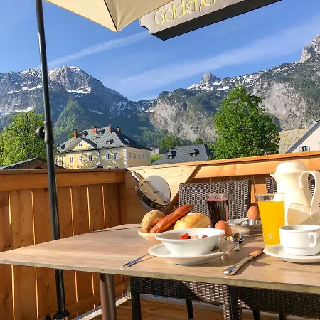 Hotel Goldener Stern 4*