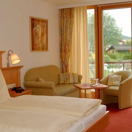 Goldener Stern Абтенау