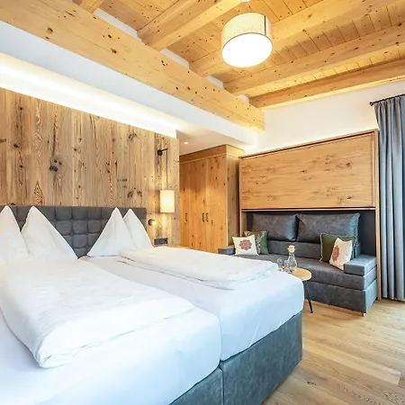 Goldener Stern Hotell 4*